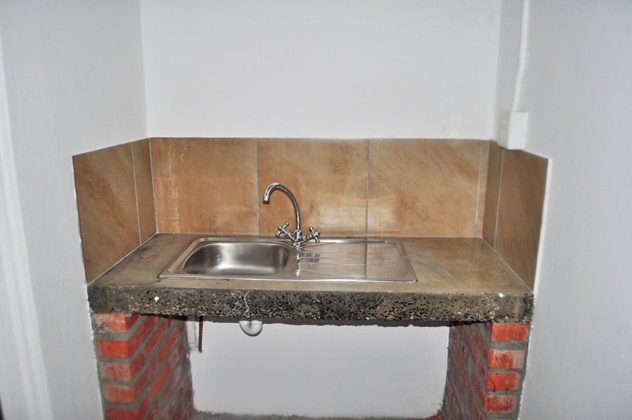 To Let commercial Property for Rent in Maitland Western Cape